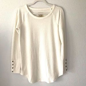 🔥3/$20 Chaser Top Like New